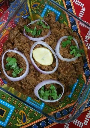 A picture of Dum qeema.