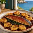 Sgombro Scottato con Patate alle Erbe, Spinacino Fresco e Salsa Tiepida di Ciliegie e Cipollotti