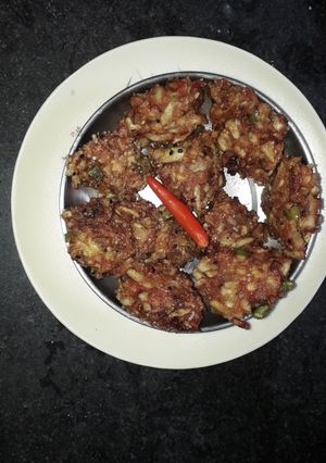 পিয়াজু(piyaju recipe in Bengali) রেসিপির প্রধান ছবি