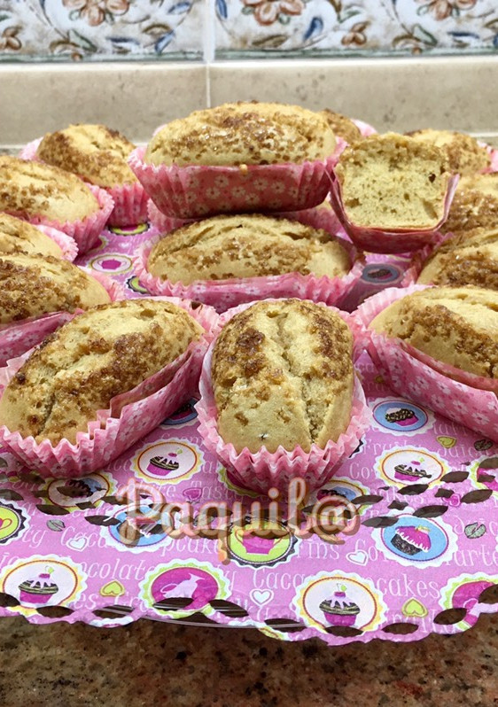 Una foto de Magdalenas Valencianas endulzadas con Panela