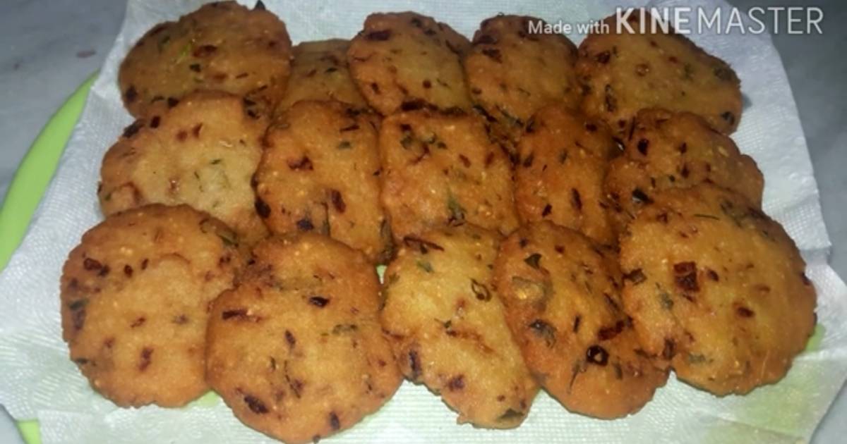 Wasted Rice Vadai using wasted rice Recipe by Chitra Devi samayal - Cookpad