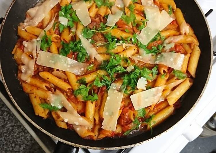 Simple Way to Make Super Quick Homemade Tomato and herb Pasta