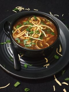 थुक्पा सूप (Thukpa soup recipe in hindi) रेसिपी मुख्य फोटो