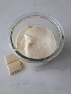 Une photo de Mousse au chocolat blanc vanille