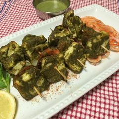 A picture of Hariyali Paneer Tikka / Grilled Cottage Cheese.