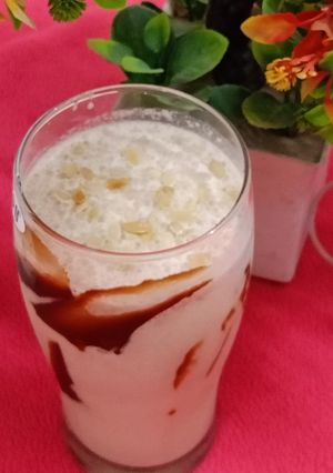 A picture of Muskmelon chocolate milkshake.