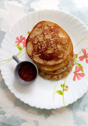 A picture of Nendran Banana pancake.