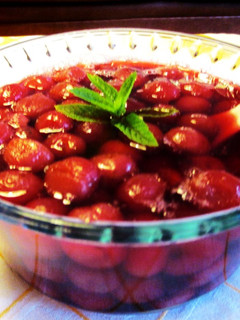 Una foto de Compota fría de cerezas con sacarina - fácil