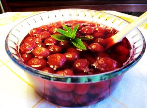 Una foto de Compota fría de cerezas con sacarina - fácil