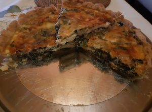 Una foto de Tarta de verdeo y champignons
