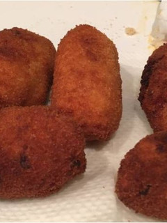 Una foto de Croquetas de jamón en panificadora