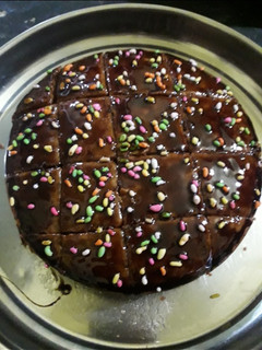 ओरियो बिस्कुट केक (oreo biscuit cake recipe in Hindi) रेसिपी मुख्य फोटो