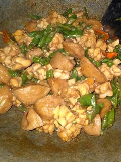 Foto resep Oseng kacang panjang + tempe + bakso. Iriittt