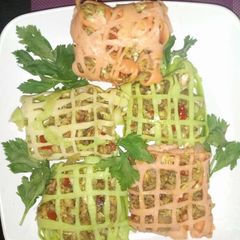 A picture of Stuffed Net crepes.