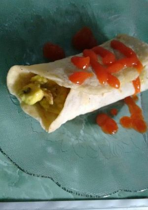 A picture of Chicken avocado tortilla.