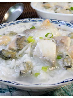 虱目魚肚海鮮粥 的食譜成品照片