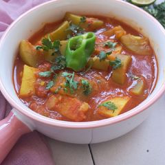 A picture of Louki Aloo sabzi.
