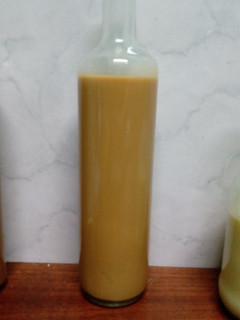 Una foto de Licor de dulce de leche casero