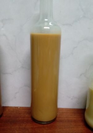 Una foto de Licor de dulce de leche casero