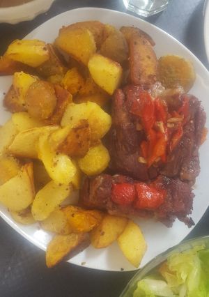 Una foto de Ojo de Bife con Papas y Batatas !