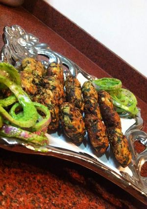 A picture of Palak oats kebab.