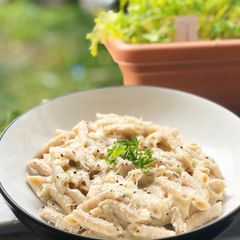 A picture of French Onion Inspired Pasta.