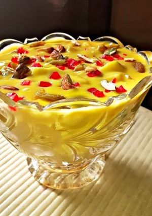 A picture of Mango Custard.