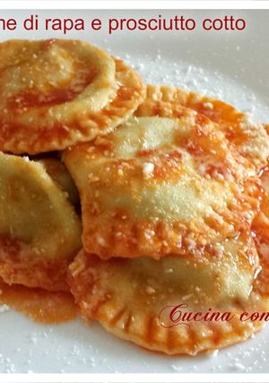 Foto di Ravioli con cime di rapa e prosciutto cotto