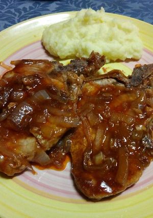 Una foto de Bifes de Carré de cerdo con barbacoa