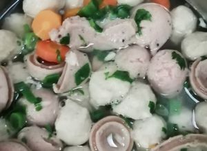 Foto resep Sup wortel sosis n baso pentul