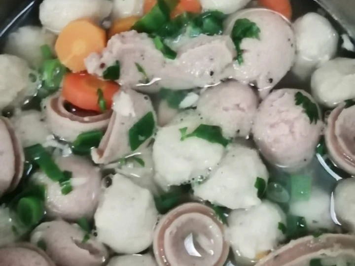 Cara Gampang Membikin Resep Sup wortel sosis n baso pentul yang Sempurna Anti Ribet, Bikin Ngiler