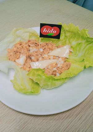 生菜包番茄鮪魚沙拉 的食譜成品照片