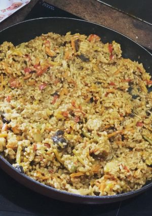 Une photo de Risotto aux légumes asiatiques et épices mexicains