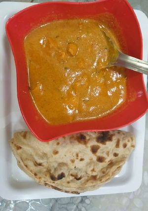 A picture of Butter chicken.