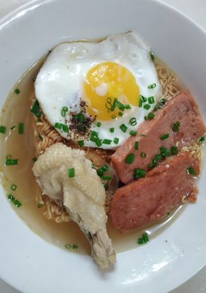 Hình của món Bữa sáng mùa covid :)).