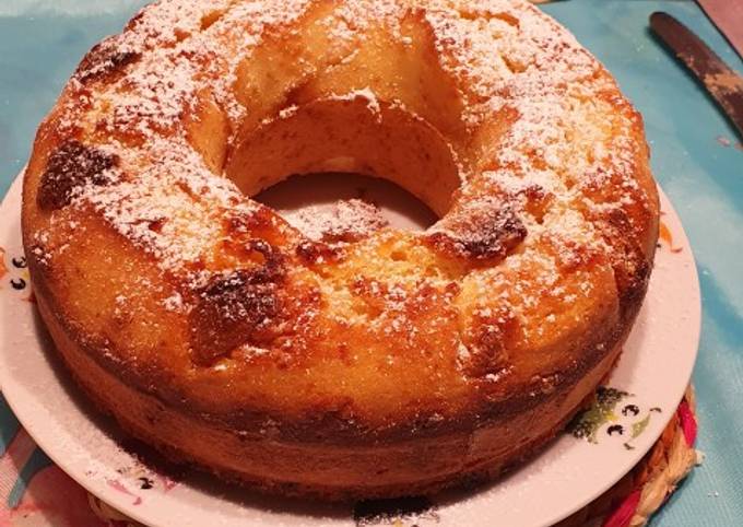 Mini ciambella con stecca di cioccolato bianco