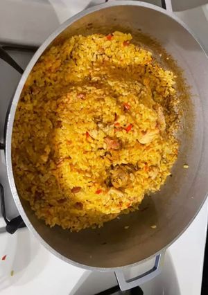 Una foto de Arroz con longaniza y pancetta