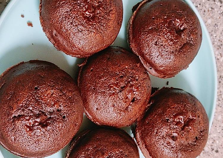 Recipe of Quick Chocolate Cupcakes 🧁