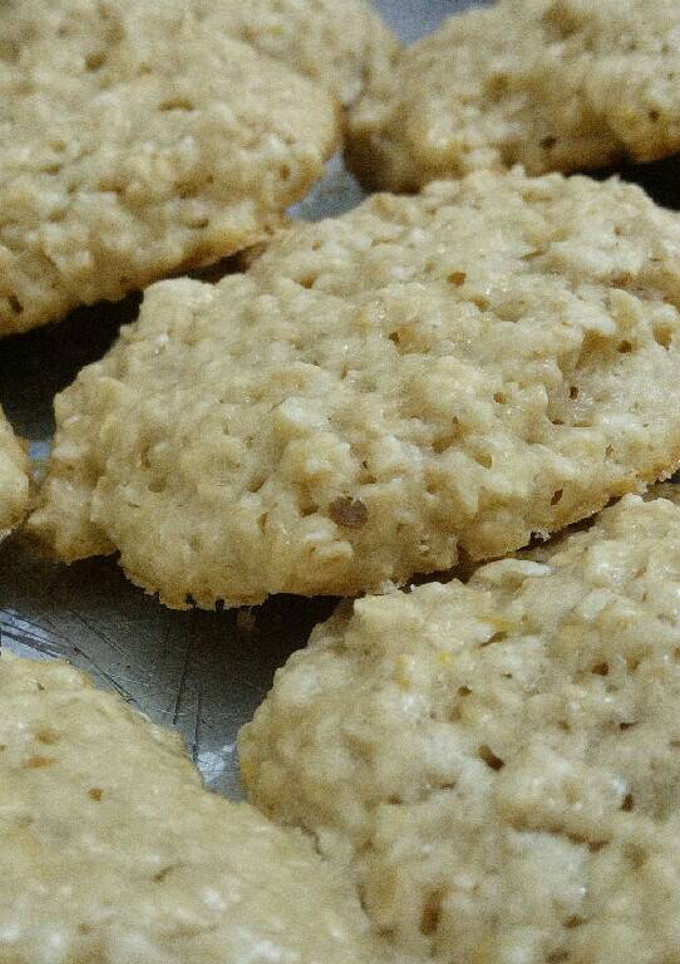 Una foto de Galletitas de avena y limón 🍋