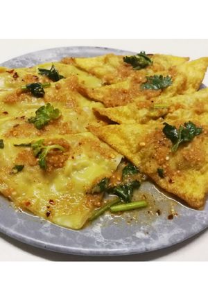รูปของ 🥟🥟เกี๊ยวลาบหมู​ทูอินวัน🐷