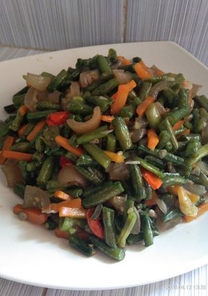 Foto resep Tumis kacang panjang + cecek pedas