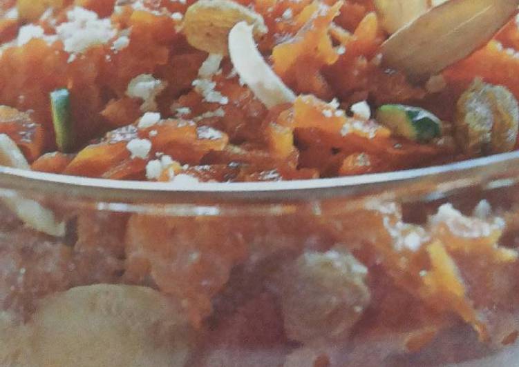 Carrot Halwa (in a microwave)