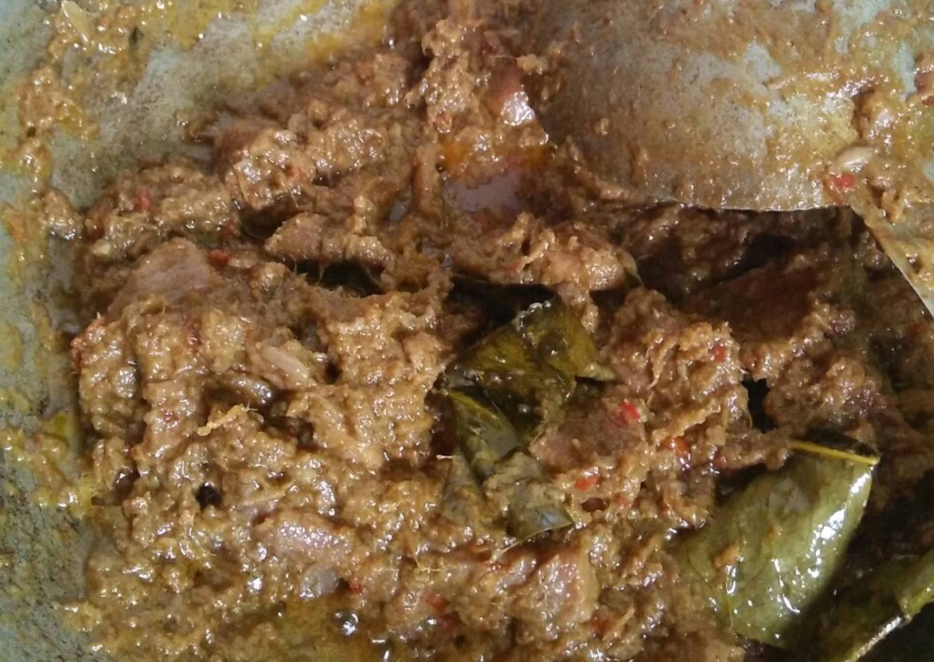 Rendang daging sapi