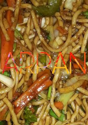 A picture of Chowmin/Hakka Noodles [Street Style].