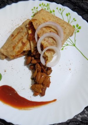A picture of CHATPATA RAJMA WRAP/RED KIDNEY BEANS BURRITOS.