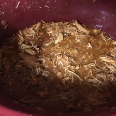 A picture of Jeremiah's World Famous BBQ Pulled Chicken.