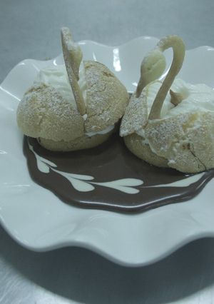 Foto resep Swan Choux Paste w/ Diplomat Cream