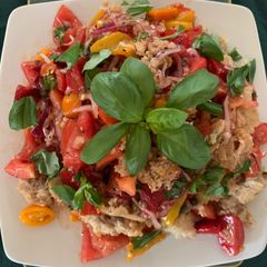 Sweet and summery panzanella A picture of Sweet and summery panzanella.