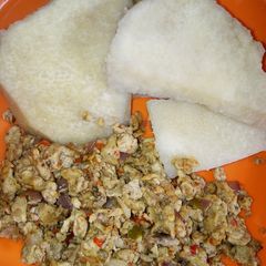 A picture of Boiled yam and scrambled egg.