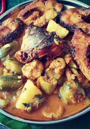 মাছের পাতলা ঝোল (macher patla jhol recipe in bengali) রেসিপির প্রধান ছবি